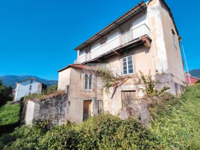 Chalet on Calle Lugar Adega