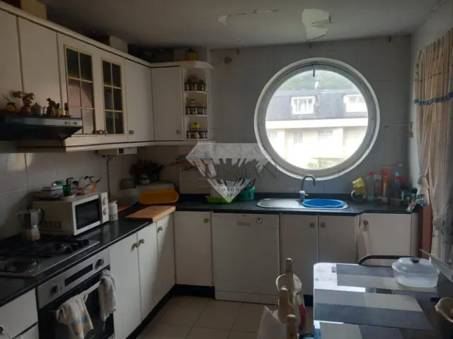 Casa en calle Leopoldo Blanco Vila