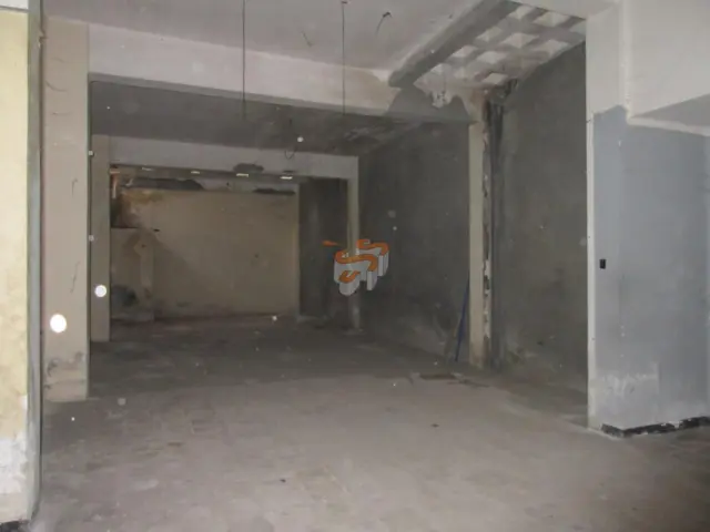 Local comercial en venta en Ferrol - Mehr