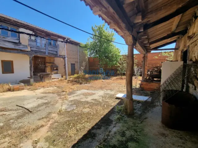 Casa en Benavides