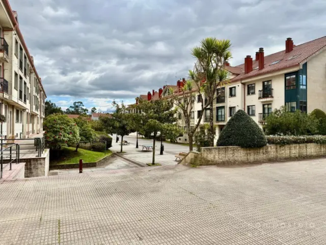 Apartment in Travesa Montouto