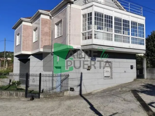 Chalet in Ourense
