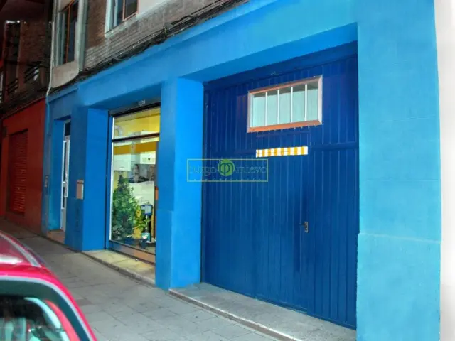 Local comercial en venda a Calle de Sancho Ordóñez, San Mamés-La Palomera (León Capital) de 70.000 €