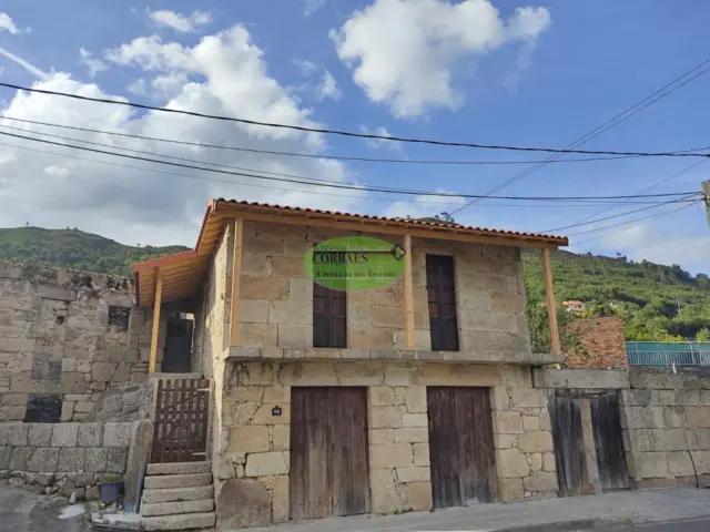 Casa en venda a Ourense, Vilar de Astrés-Palmés-Arrabaldo (Ourense Capital) de 70.000 €