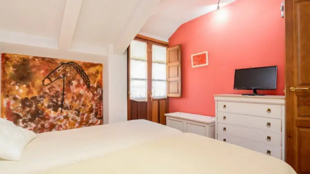 House on Calle de la Favorita photo 4
