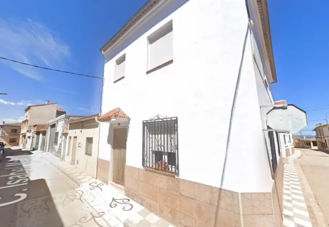 Casa en calle Isabel Martínez
