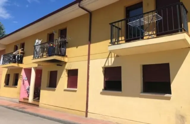 Semi-detached house for sale in Calle de la Edrada, Cacabelos of 20.000 €