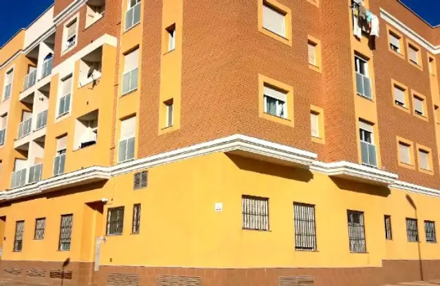 Garatge en venda a Calle Tío Raimundo, Zona Camino de los Depósitos (Districte Núcleo Urbano. Roquetas de Mar) de 1.720 €