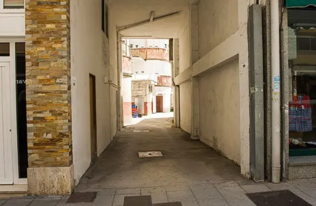 Garaje en venta en Calle de Pedro Saco, Sarria (Casco Urbano) de 3.135 €