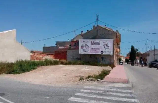 Terreno en venta en Calle Mayor, Santa Cruz (Distrito Pedanías Este. Murcia Capital) de 43.450 €