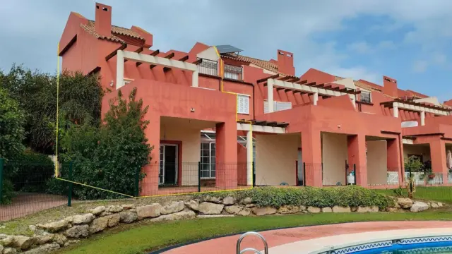 Apartment at Avenida Baja, No. 17