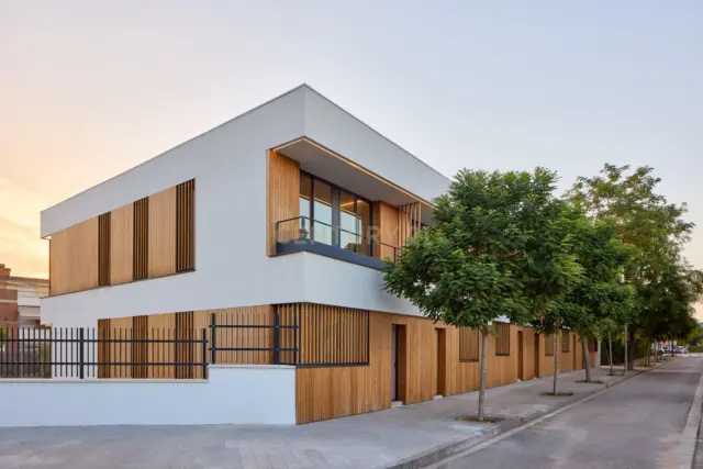 Chalet on Carrer de Damià Puig photo 4