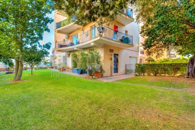 Flat on Calle Virgen del Rocío photo 19