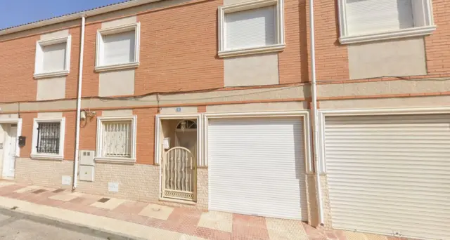 Chalet en calle calle Rodrigo Bastida