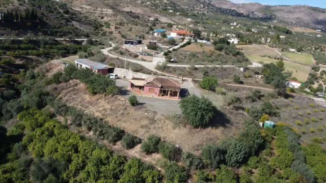 Chalet on Calle Ds Poligono 16 133 Alora photo 33