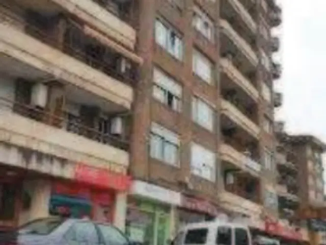 Piso en calle Pzfrancisco Perojo Cagigas
