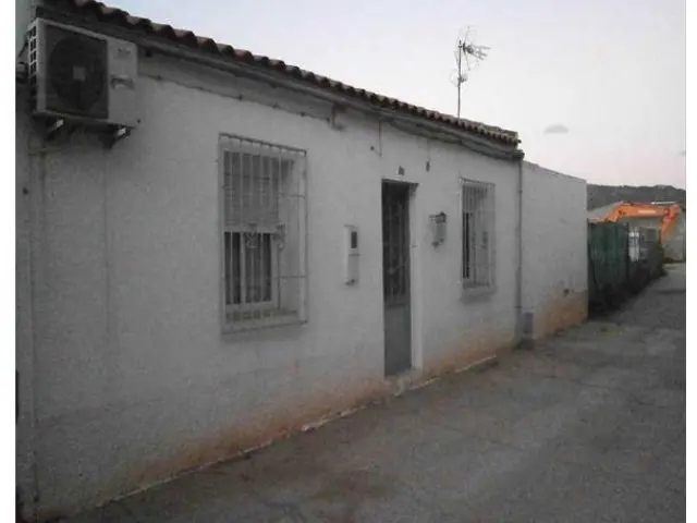 Terraced house on Avenida de Albacete
