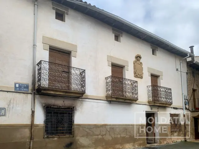 Chalet en Allo