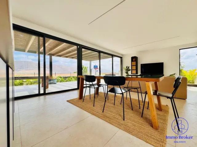 Chalet in Caldereta photo 17