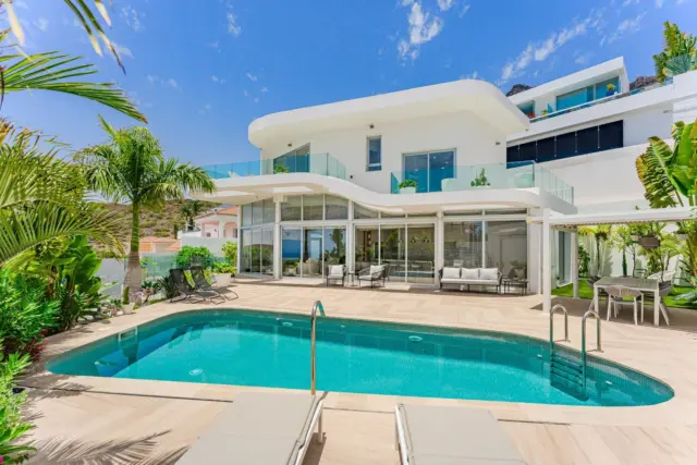 Villa in Costa Adeje