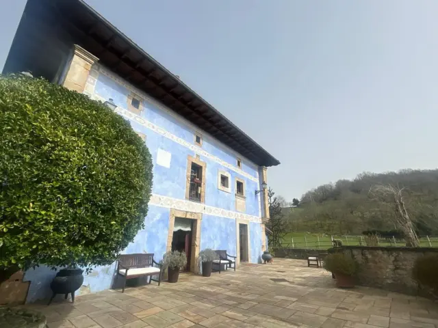 House on Llano de Con Street, No. 11