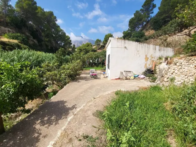 Rustic Finca in Polop