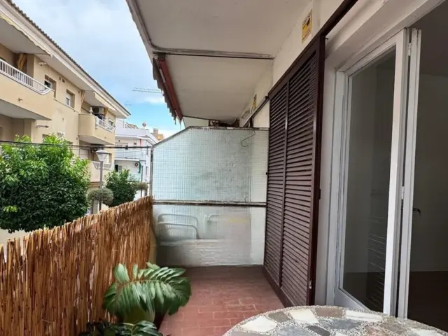 Apartment on Carrer d'Empar Nadal, 16 photo 6