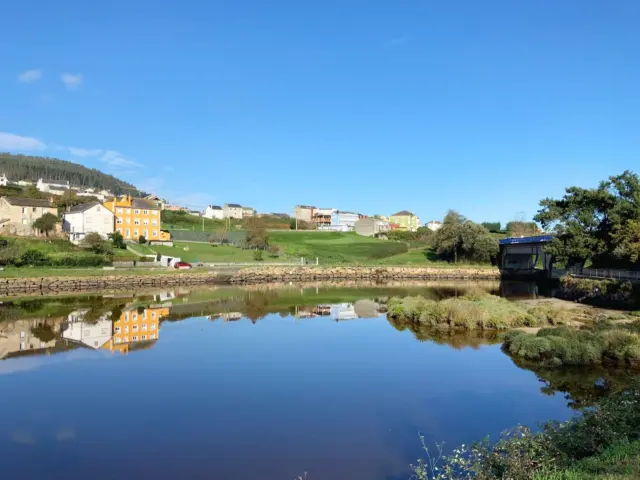 Rustic property located at Camiño Ponte de Ferro, 26