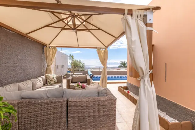 Villa in Costa Adeje
