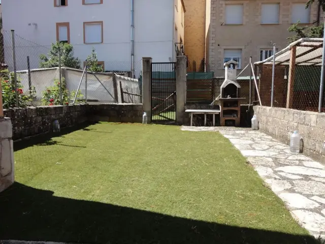 Terraced house on Calle Huertas, 10 photo 3