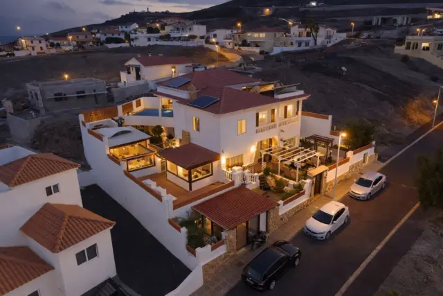 Chalet in El Charco photo 44