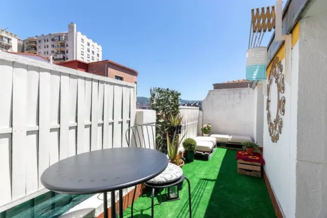 Apartment in Iralabarri photo 2