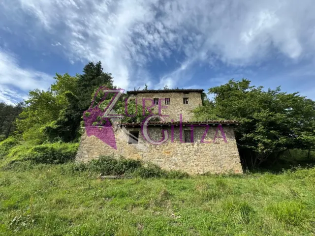 Rustic Finca in Elorrio