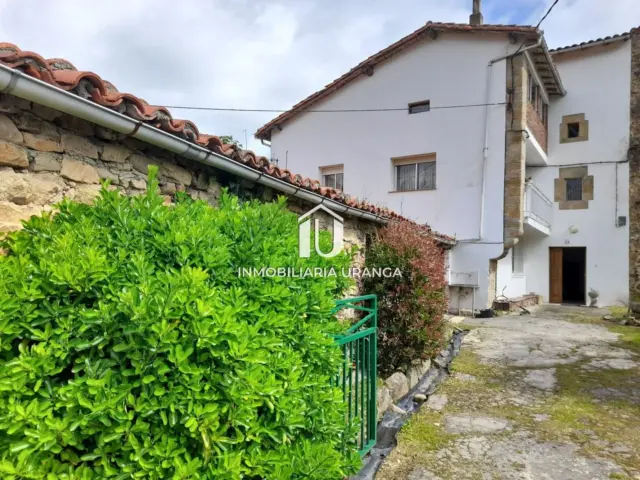 Chalet in El Puente photo 5