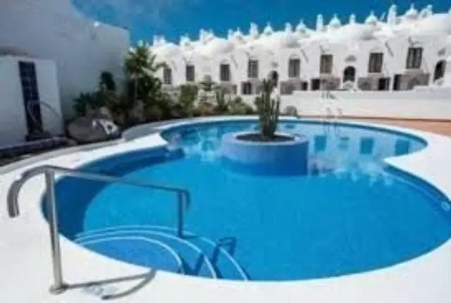 Apartment in Callao Salvaje-Playa Paraíso-Armeñime