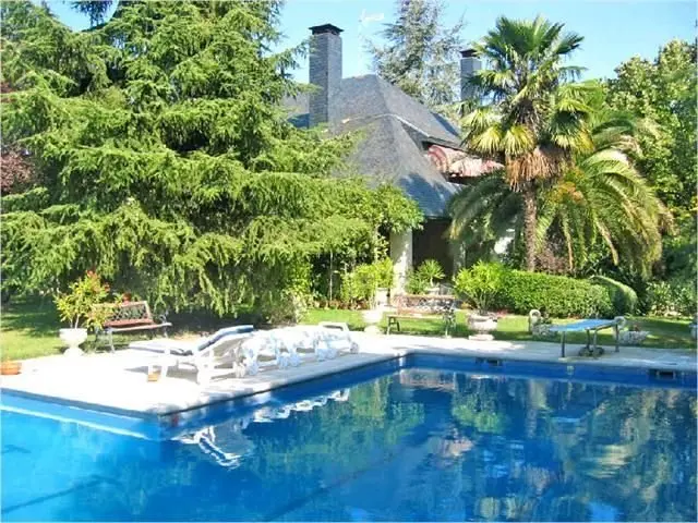 Chalet in Las Lomas