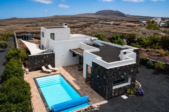 House in Lajares photo 2