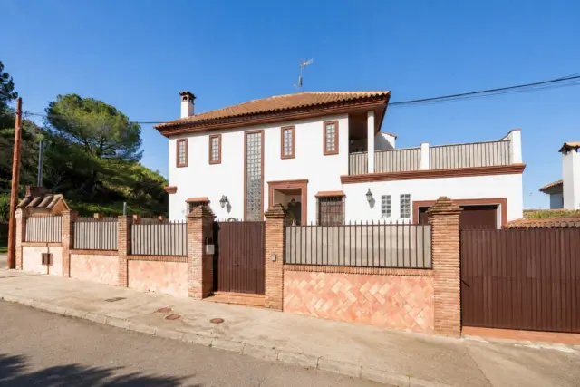 Casa en Periurbano Oeste-Las Jaras