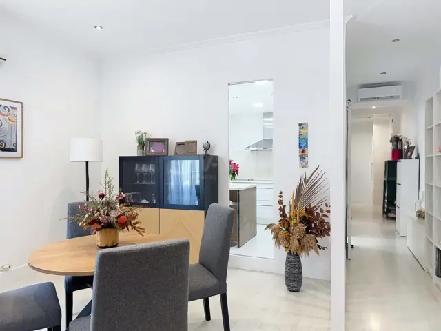 Apartment in Centre photo 2