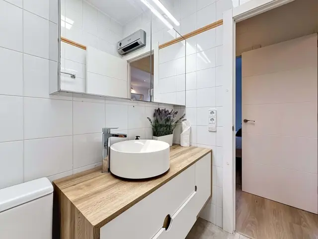 Apartment in Centre photo 17
