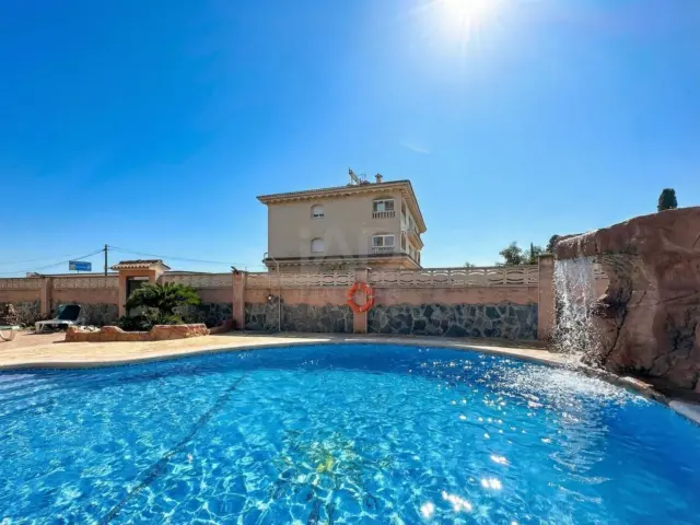 House in El Vendrell photo 3