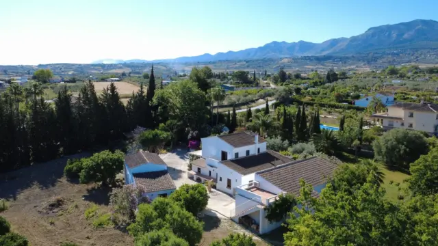 Rustic Finca in Centro