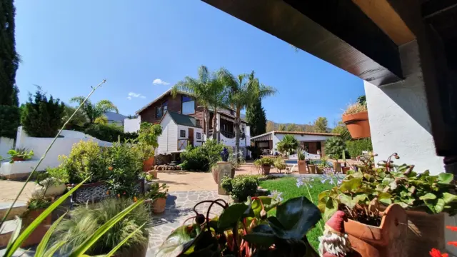 Rustic Finca in Centro