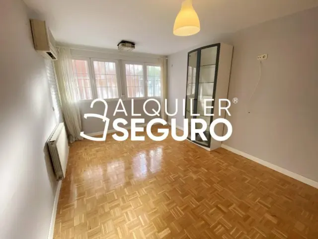 Piso en alquiler en Ciudad Lineal - Imagen 23