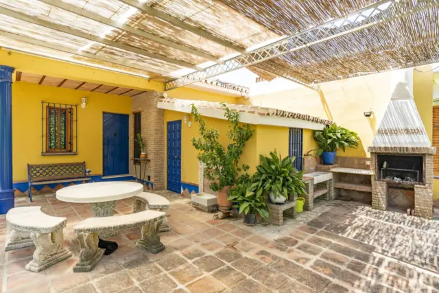 Rustic Finca in Coín