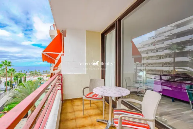 Studio for sale on Avenida Venezuela