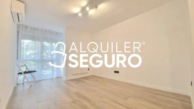 Piso en alquiler en Ciudad Lineal - Imagen 30