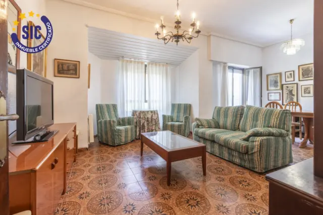 Flat on Marqués de Zenete Street, 13 photo 11