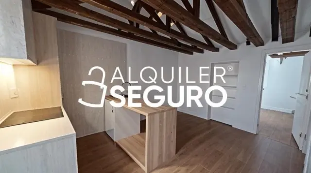 Piso en alquiler en Centro - Imagen 18