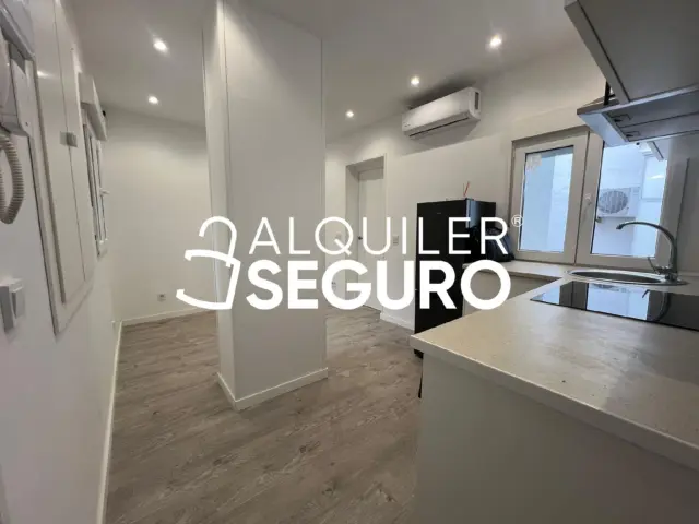 Piso en alquiler en Ciudad Lineal - Imagen 12